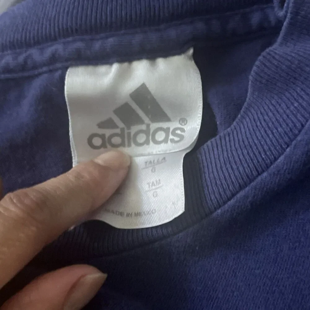 Vintage Adidas Navy Blue Men’s Graphic T-shirt Suze Blade Of Sport 3 Bars Logo